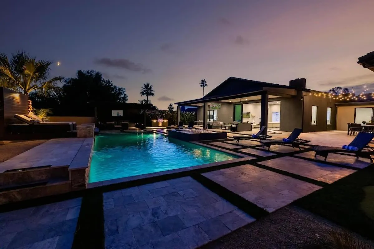 Hozho Residence On Sweetwater Phoenix Holiday home